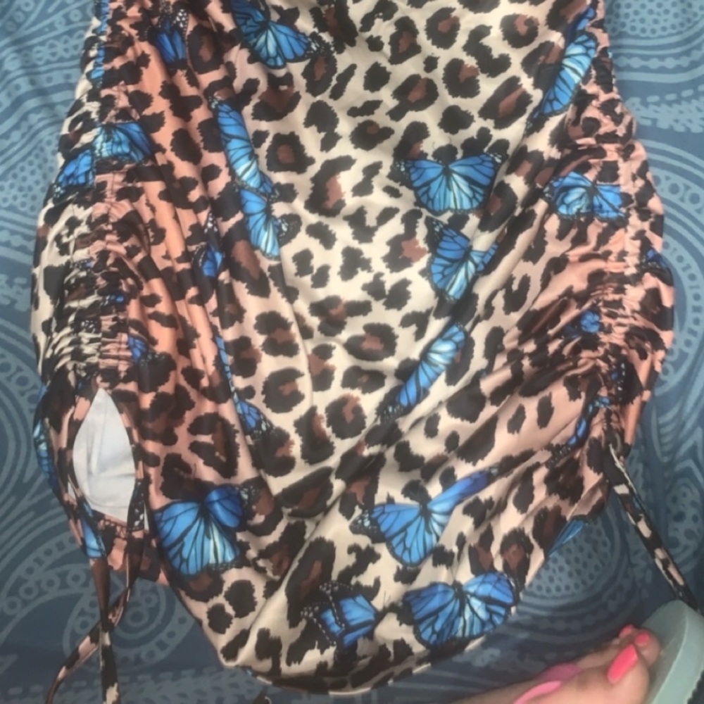 Dress - Picture 2 of 3